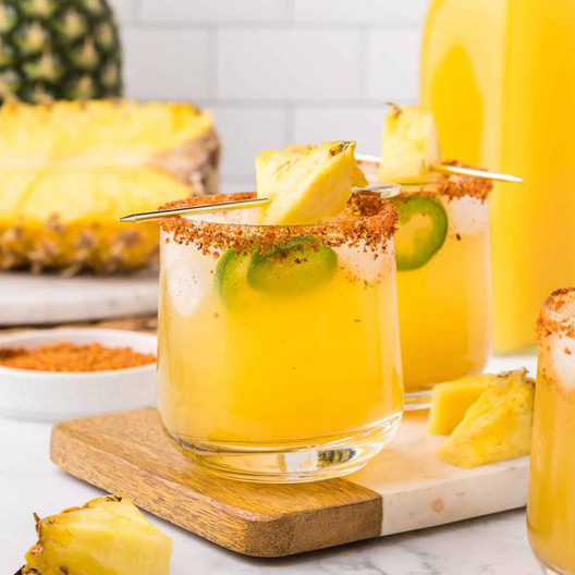 Pineapple Pinch with Ginger Beer