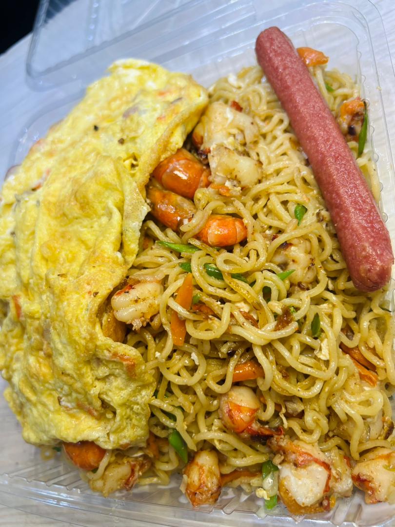 Seafood noodles 1